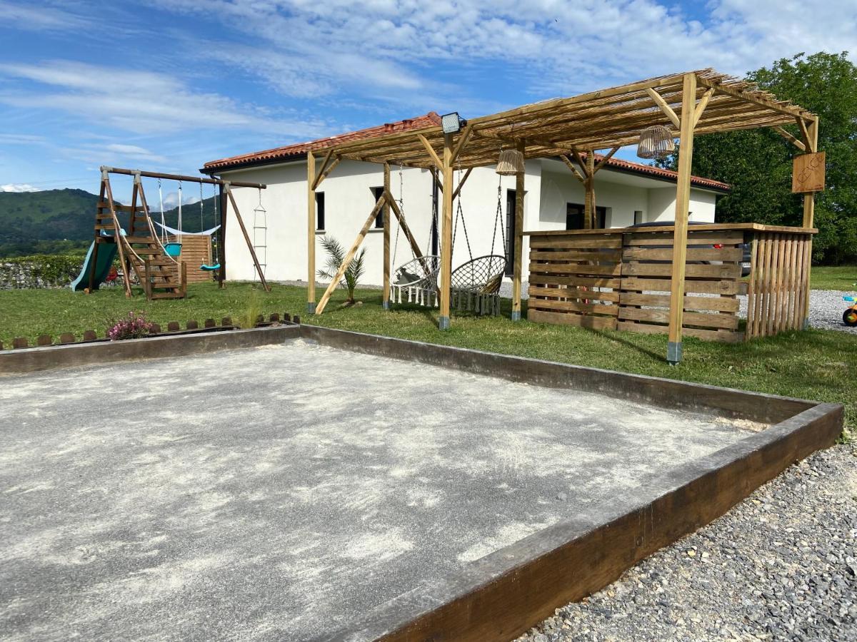 Villa Jacuzzi, Terrain De Petanque Et Aire De Jeux Vue Sur Les Pyrenees Seilhan Exteriér fotografie