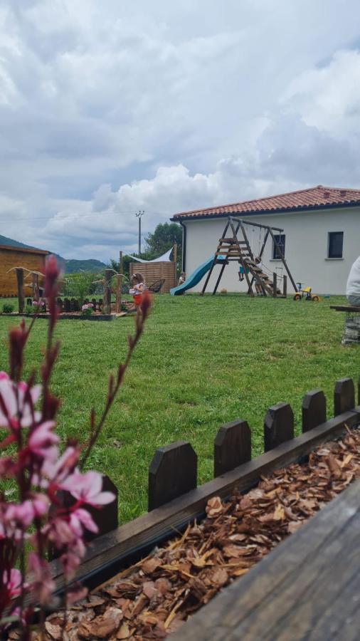 Villa Jacuzzi, Terrain De Petanque Et Aire De Jeux Vue Sur Les Pyrenees Seilhan Exteriér fotografie